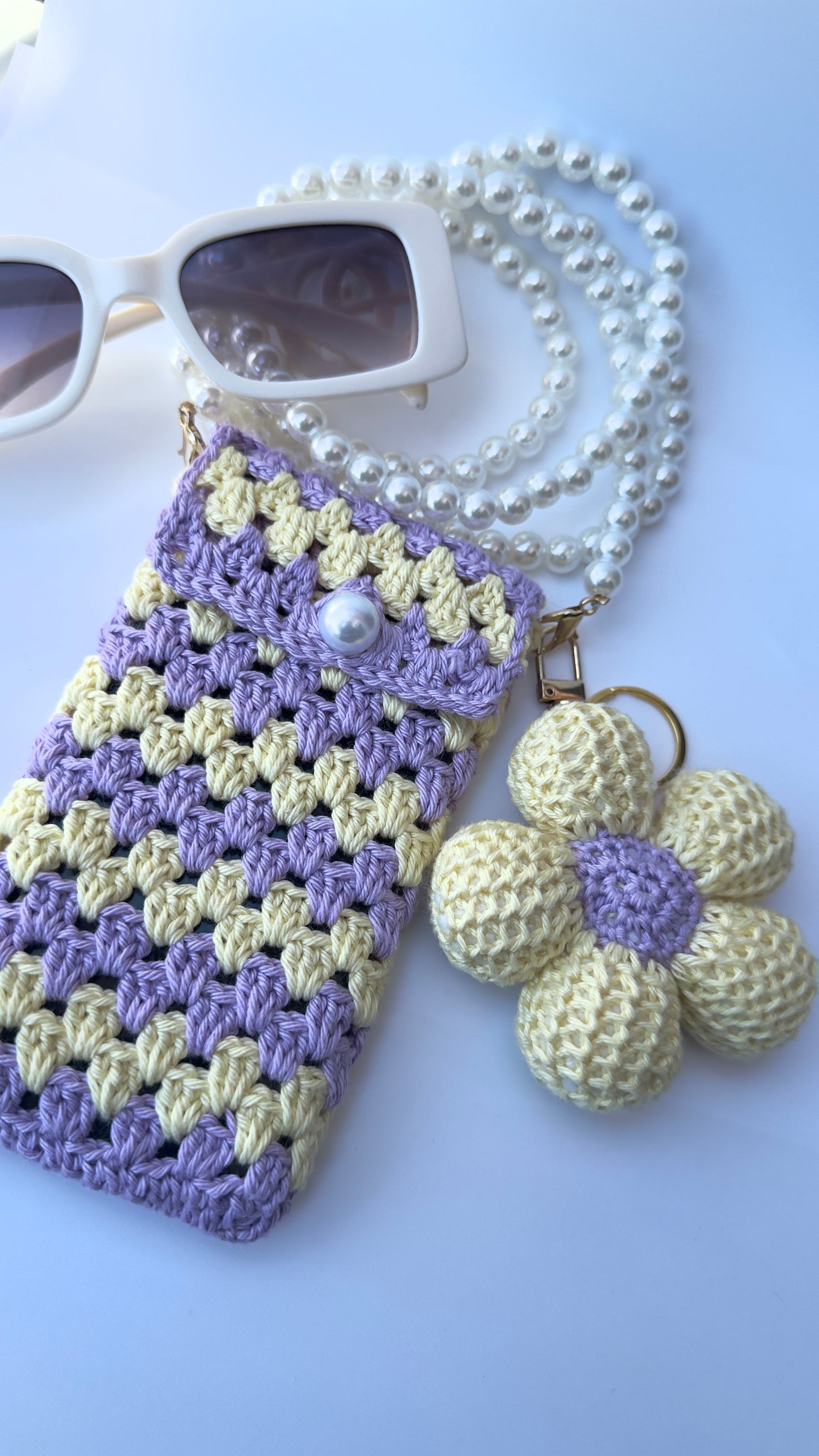 Pochette Téléphone Crochet Fleur Perlée
